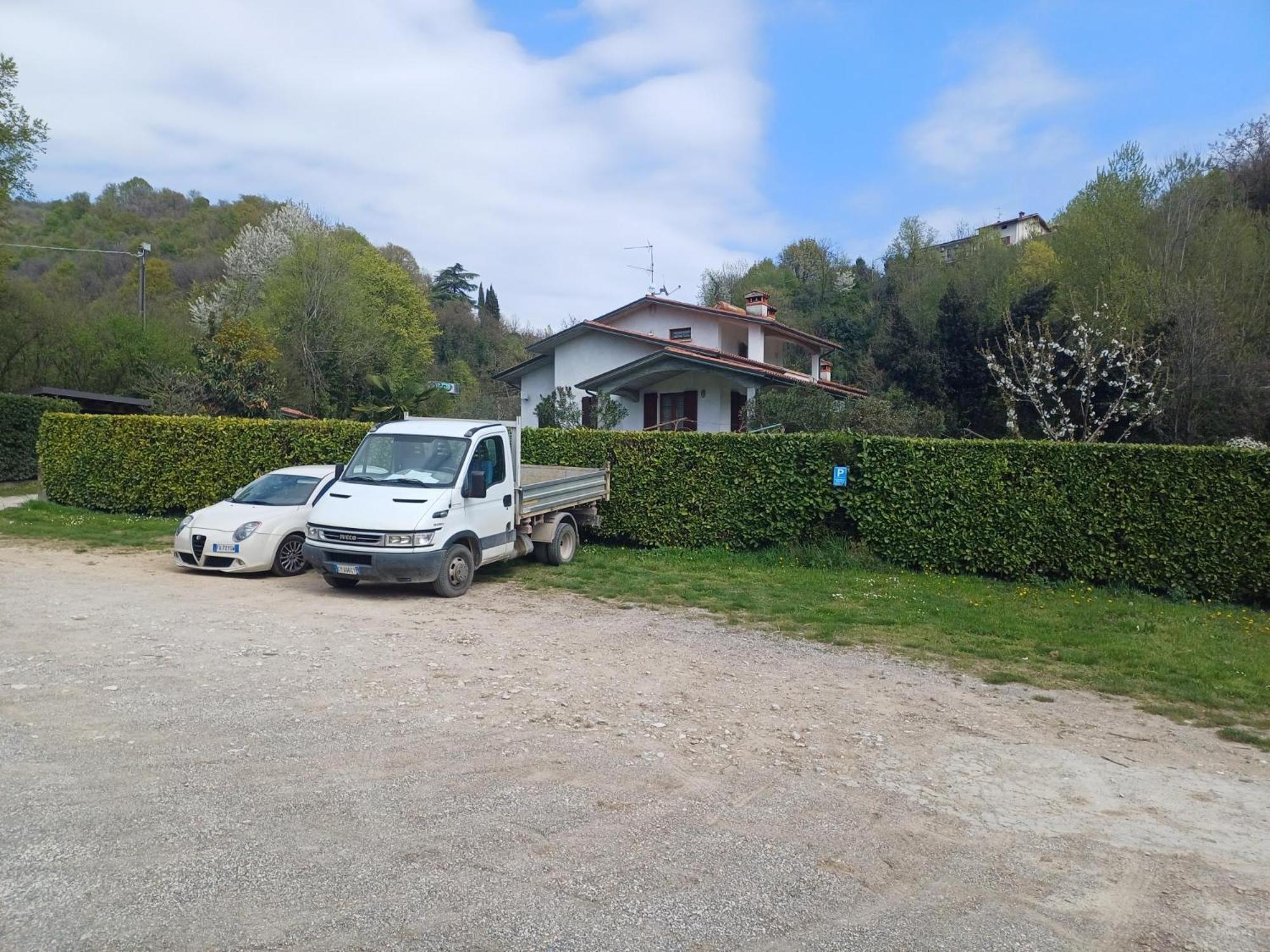 Cascina Legnago Trilocale A 6 Chilometri Da Salo' Apartment Villanuova sul clisi Ngoại thất bức ảnh